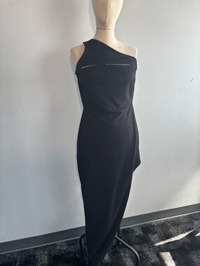 Windsor Black One-Shoulder Asymmetric Sheath Dress